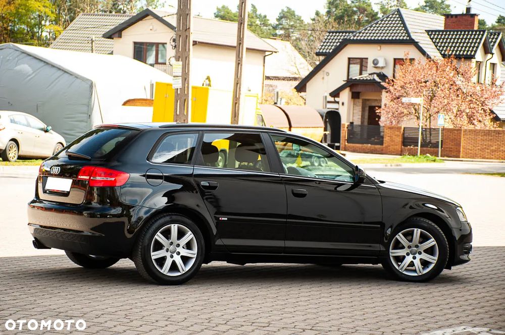 Audi A3 Sportback 1.8 TFSI S line Sportpaket - 17