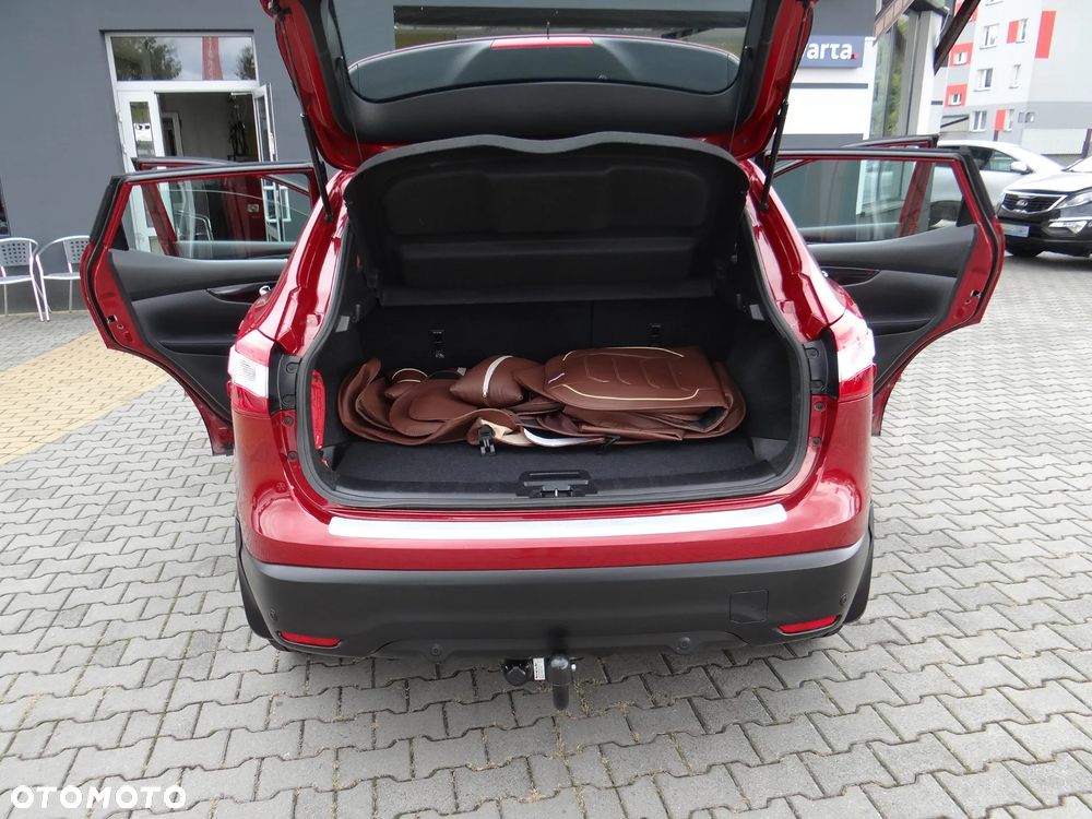 Nissan Qashqai 1.2 DIG-T Tekna Xtronic EU6 - 18