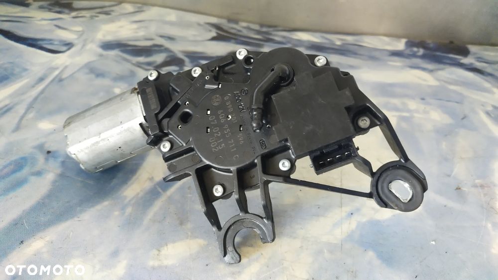 Silnik Wycieraczek VW   6Q6955711C - 1