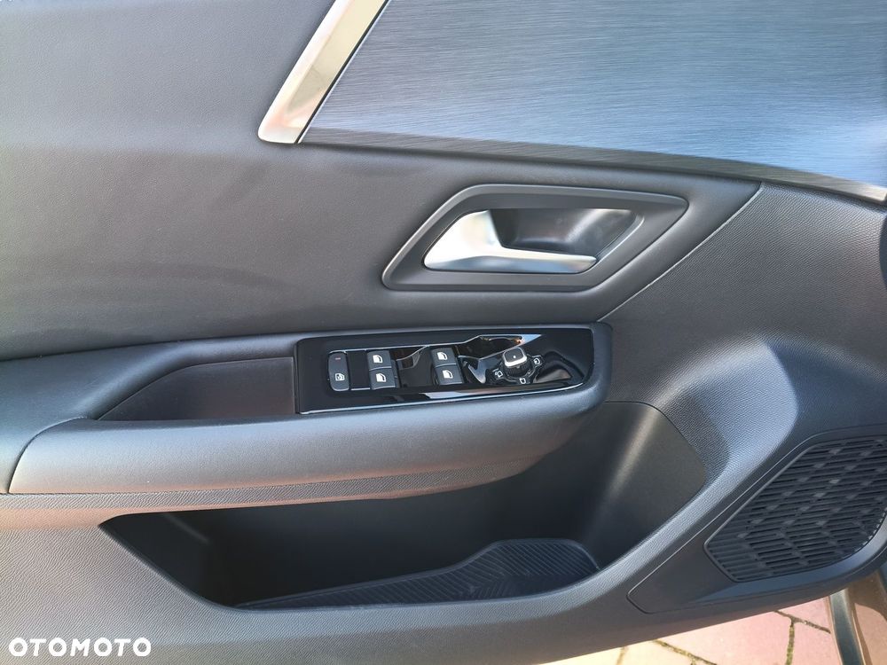 Citroën C5X 1.2 PureTech Shine EAT8 - 12