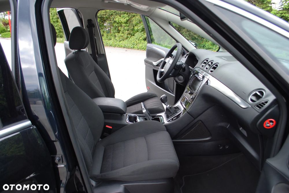 Ford S-Max 2.0 TDCi DPF Titanium X - 13