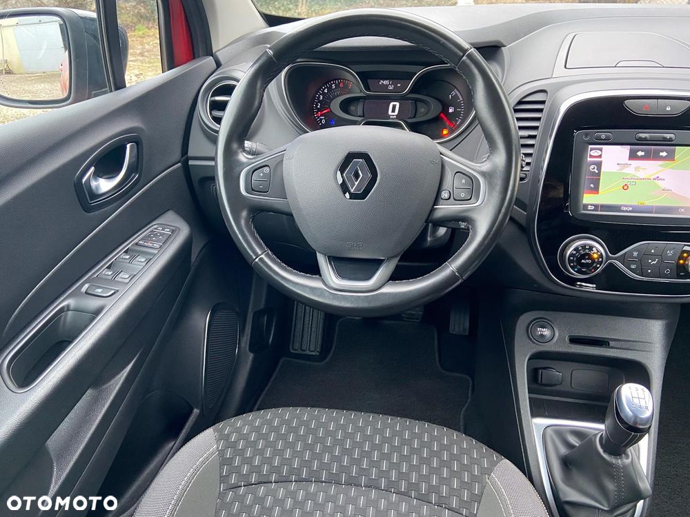 Renault Captur - 22