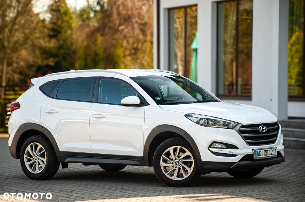 Hyundai Tucson blue 1.6 GDi 2WD Navi - 19