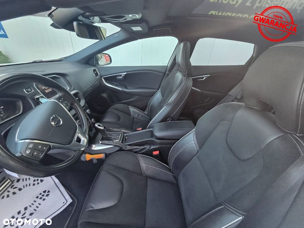 Volvo V40 - 23