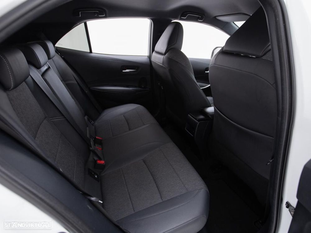 Toyota Corolla 1.8 Hybrid Comfort - 11