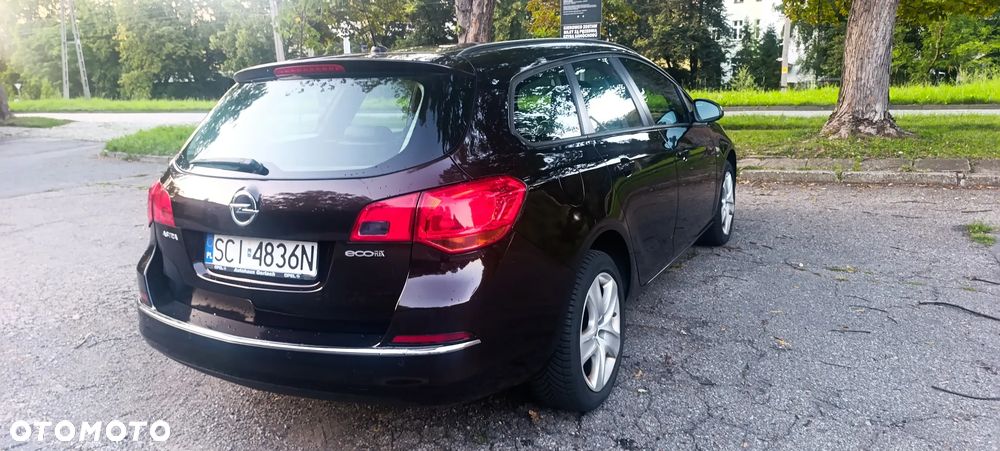 Opel Astra 1.4 Turbo Exklusiv - 3