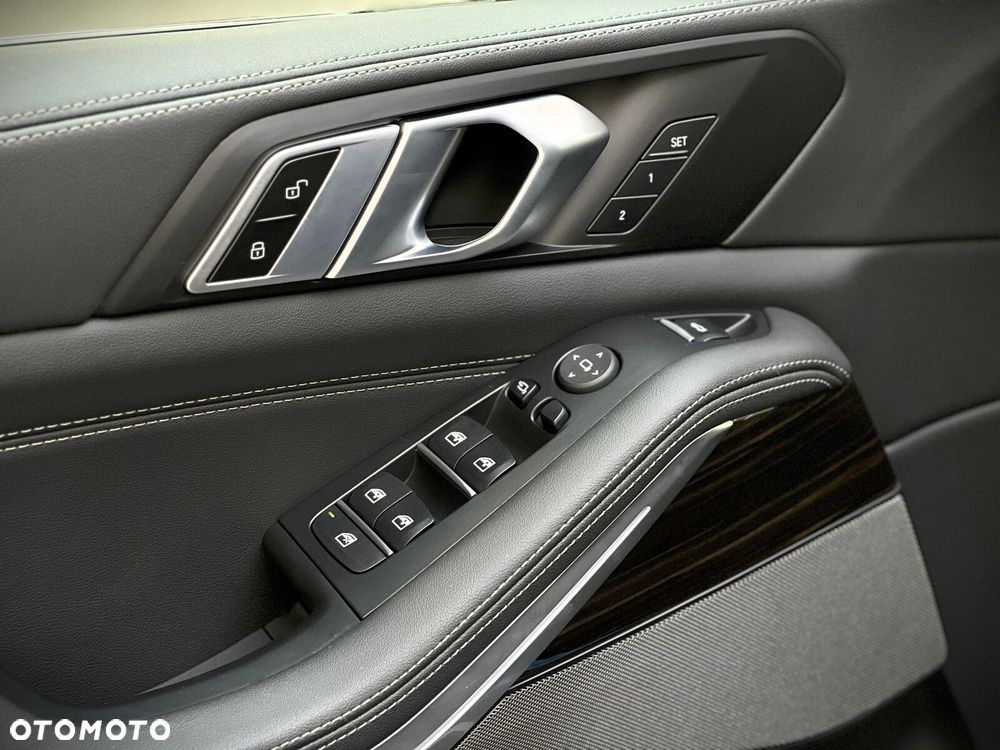 BMW X5 - 28
