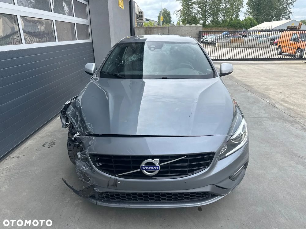 Volvo S60 - 6