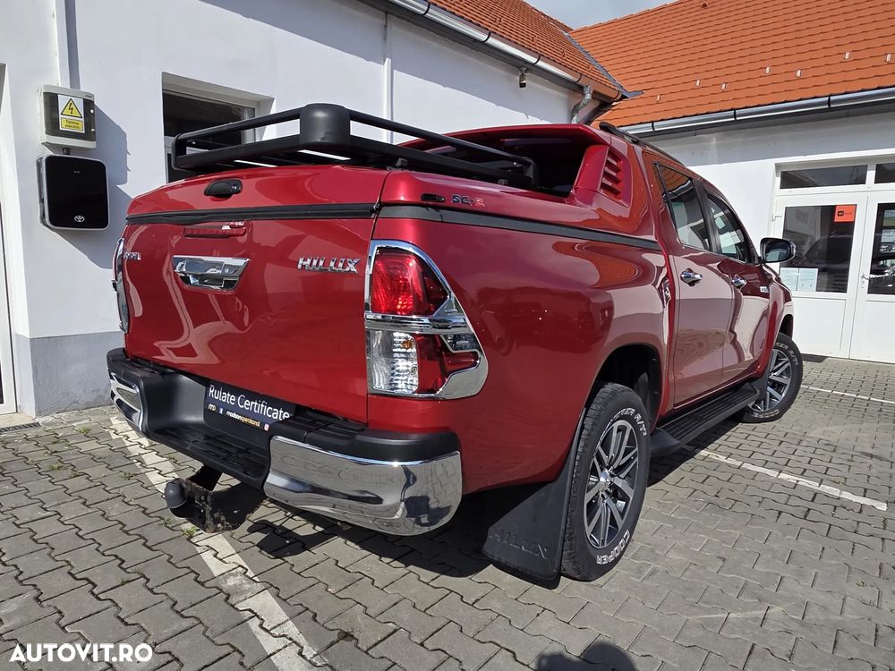 Toyota Hilux 4x4 Double Cab A/T Invincible - 9