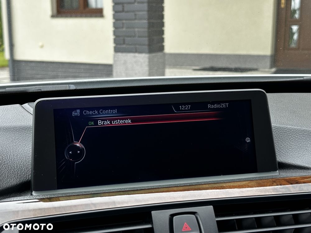 BMW 3GT 335i xDrive Sport Line - 28