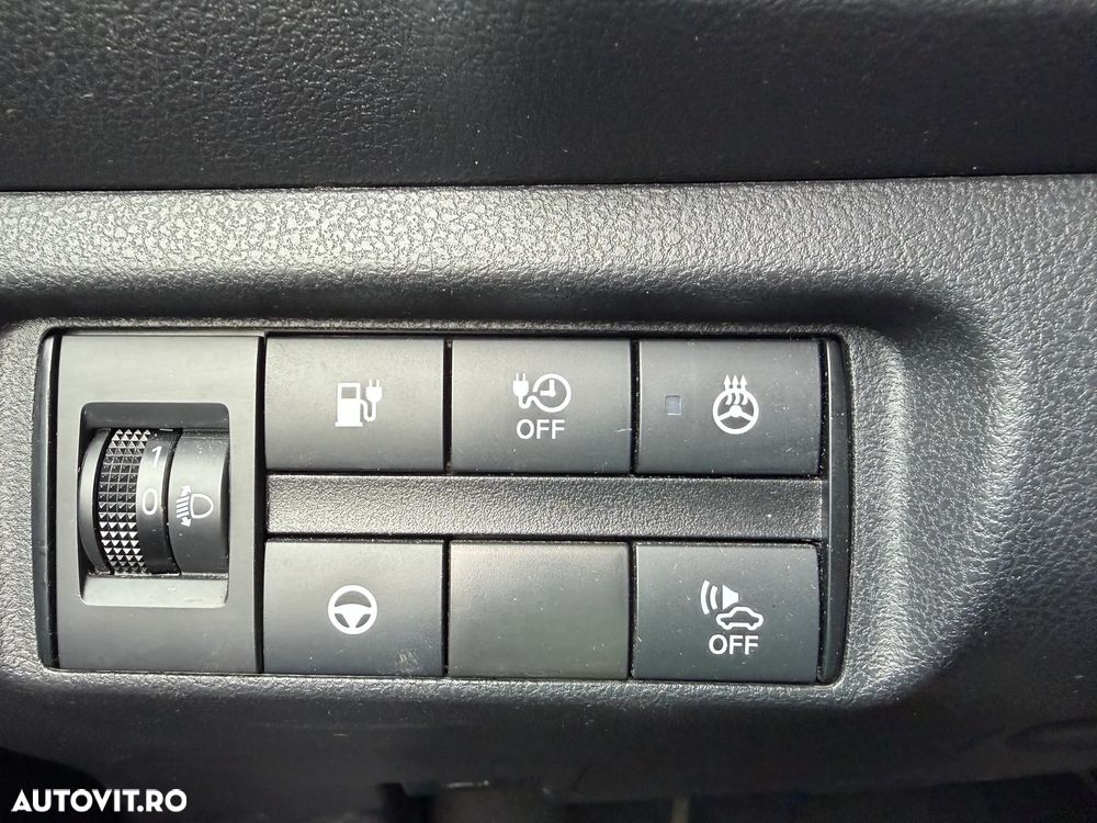 Nissan LEAF 62 kWh e+ N-Connecta - 21