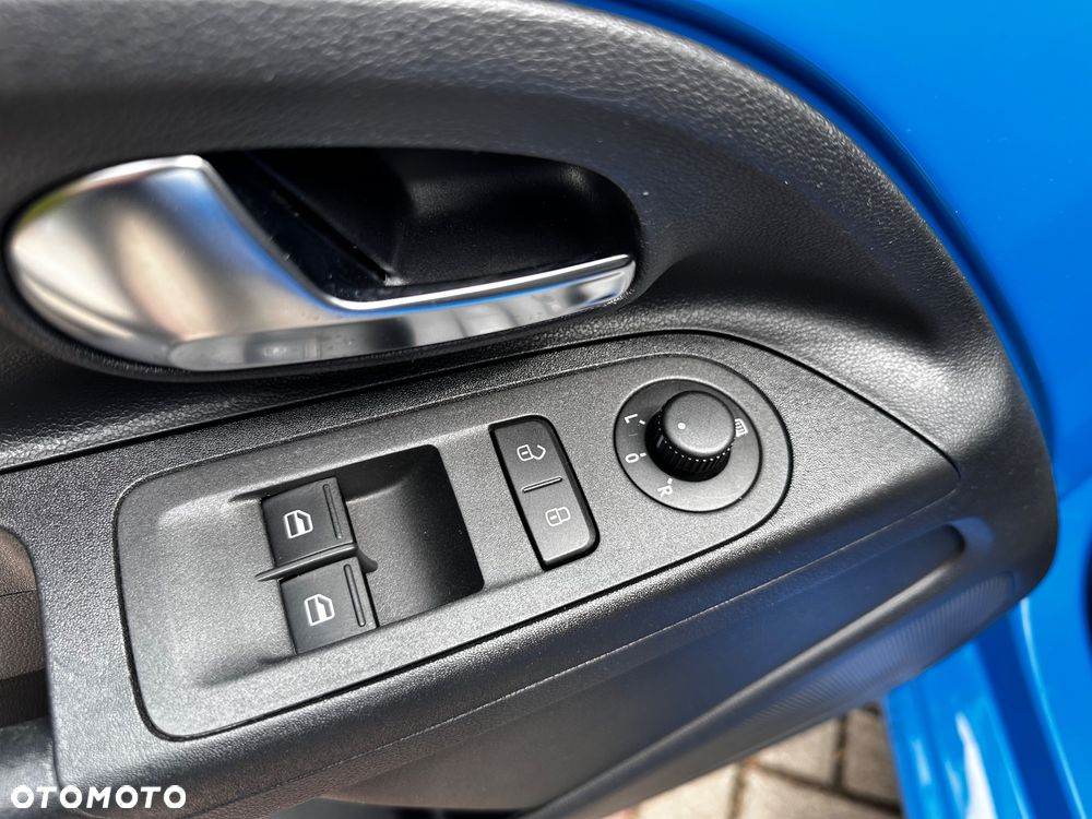Volkswagen up! BlueMotion Technology move - 14