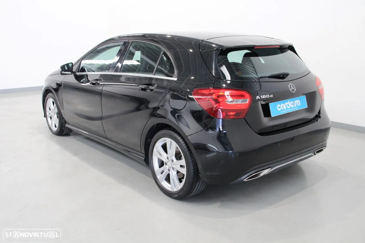 Mercedes-Benz A 180 CDi BE Urban - 4