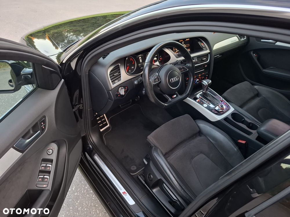 Audi A4 Avant 2.0 TDI DPF quattro S tronic S line Sportpaket - 14