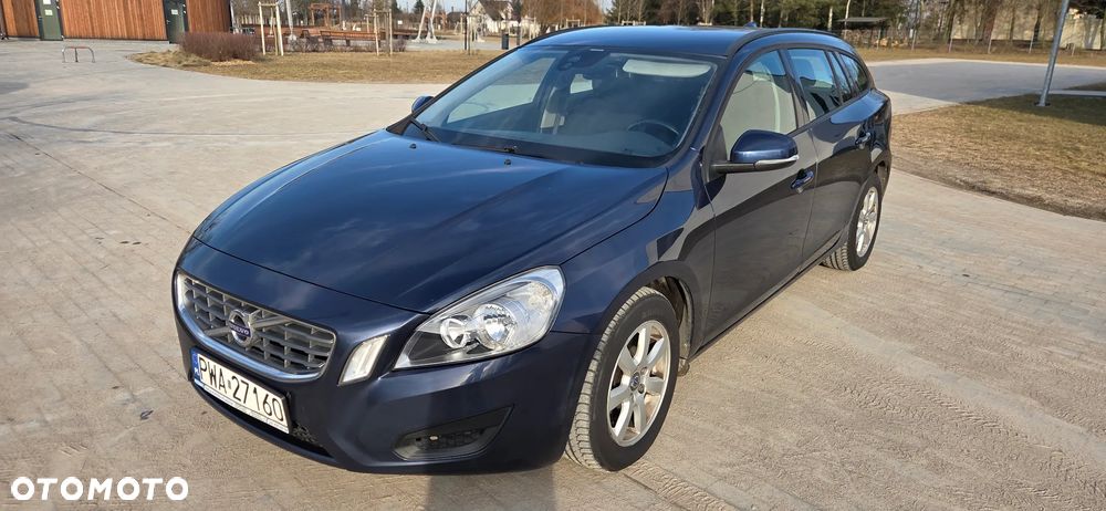 Volvo V60 DRIVe - 1