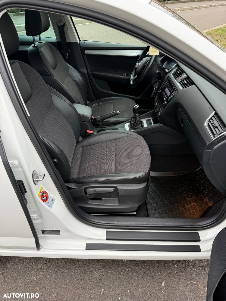 Skoda Octavia Combi 1.8 TSI (Green tec) Style - 9