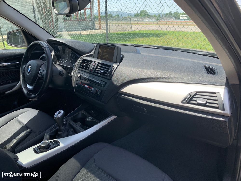 BMW 120 d Line Sport - 18
