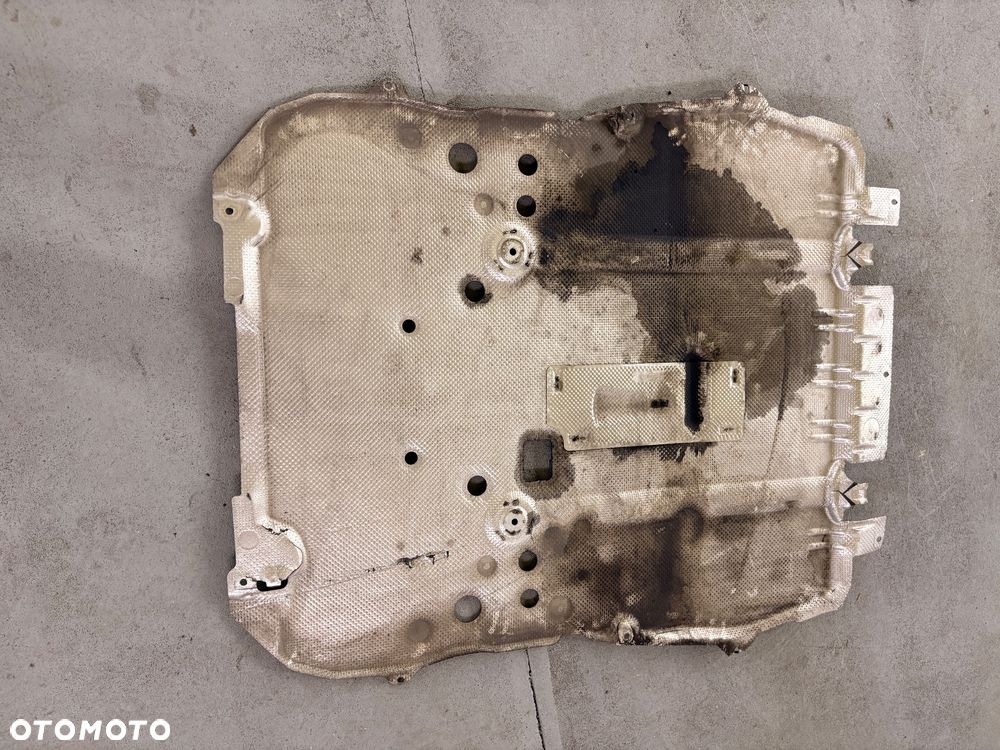 Obudowa osłona pod silnik Alfa Romeo Stelvio - 2