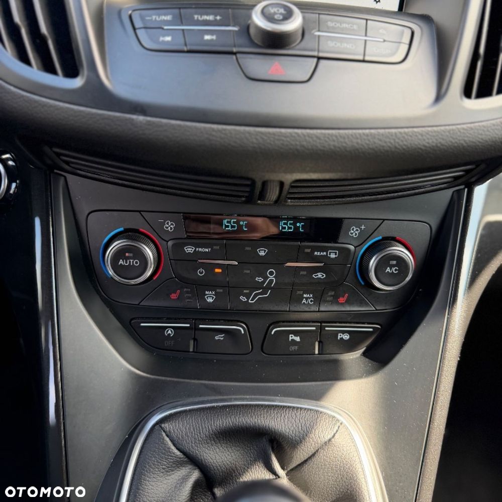 Ford Kuga - 25