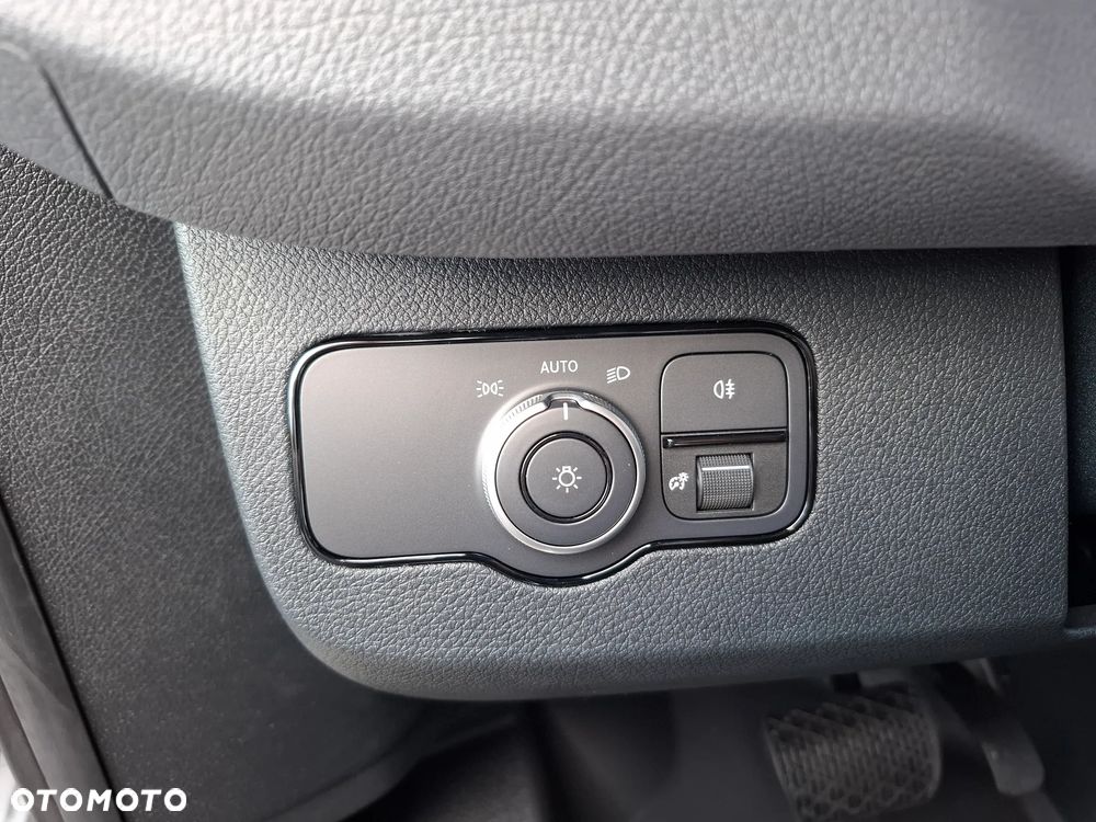 Mercedes-Benz Sprinter 315 CDI Furgon 3665 mm L2H1 - 32