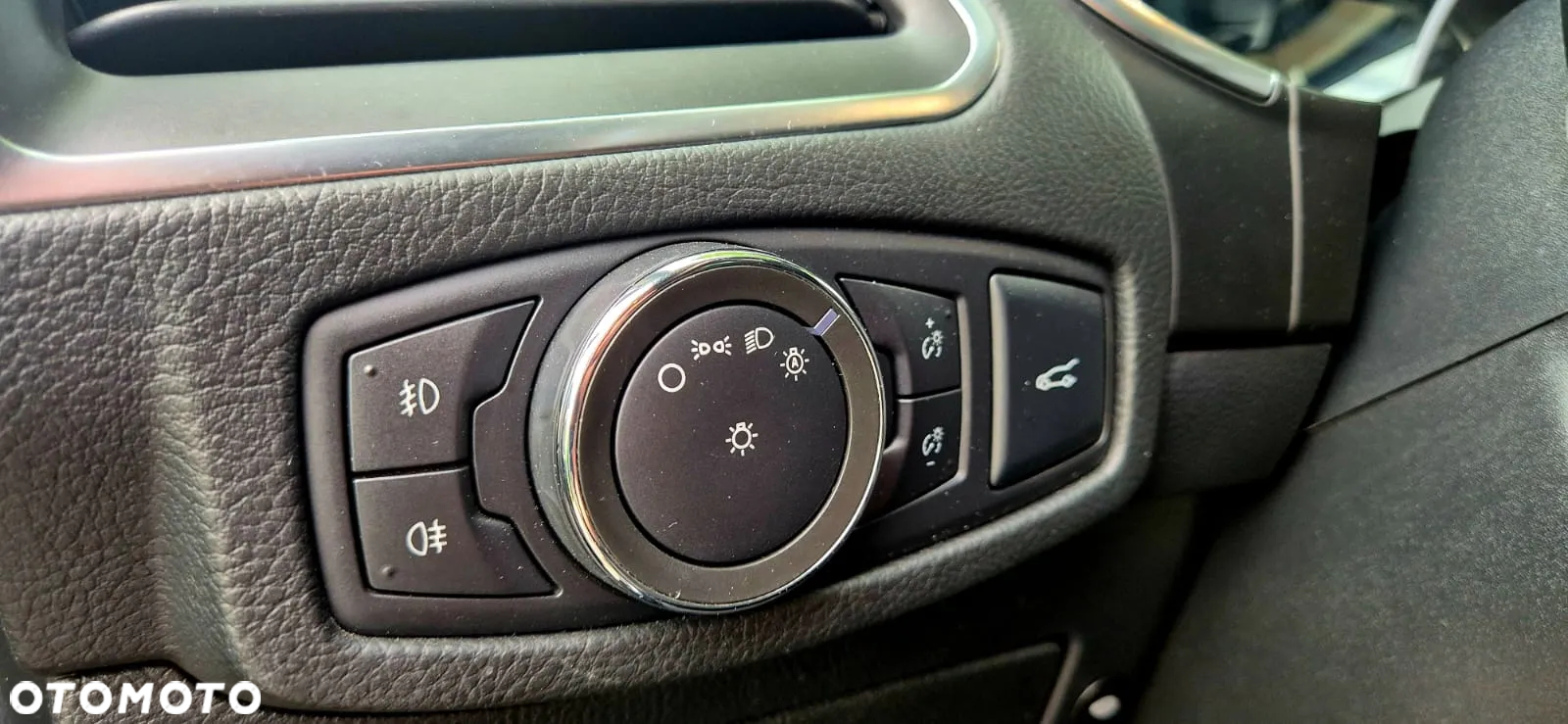 Ford Galaxy 2.0 TDCi Bi-Turbo Titanium PowerShift - 13