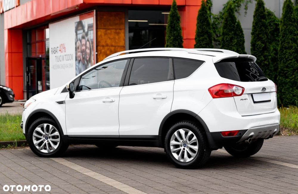 Ford Kuga 2.5 4x4 Titanium - 14