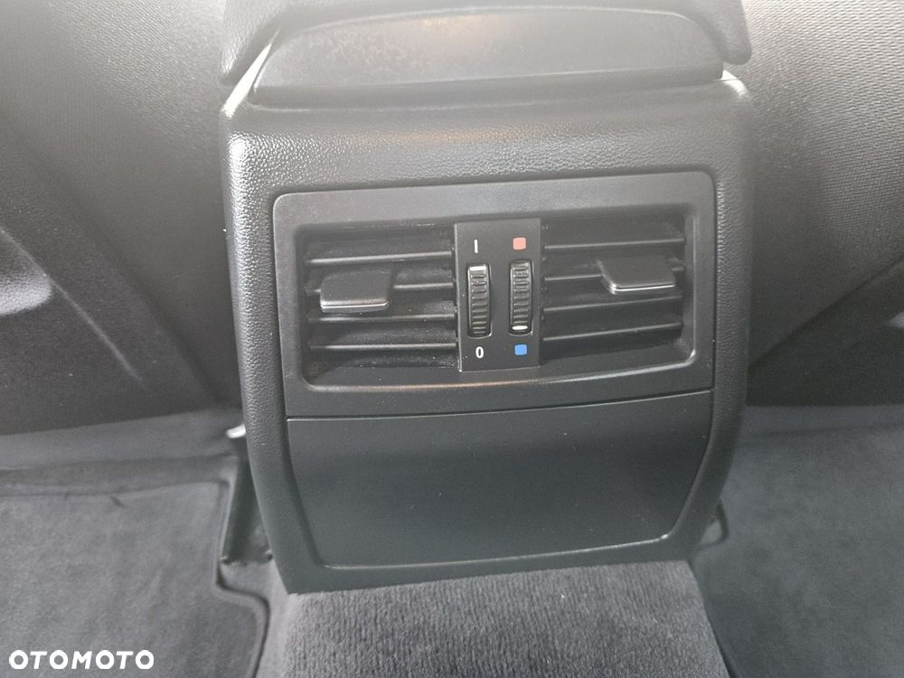 BMW Seria 3 - 15