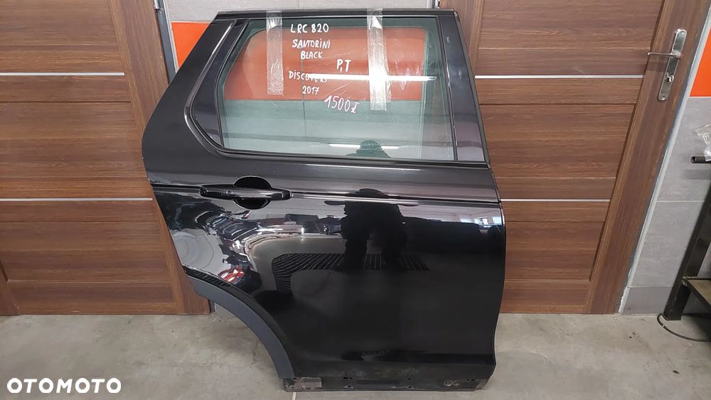 DRZWI PRAWY TYŁ LAND ROVER DISCOVERY R2017 KOLOR LRC 820 SANTORINI BLACK - 1