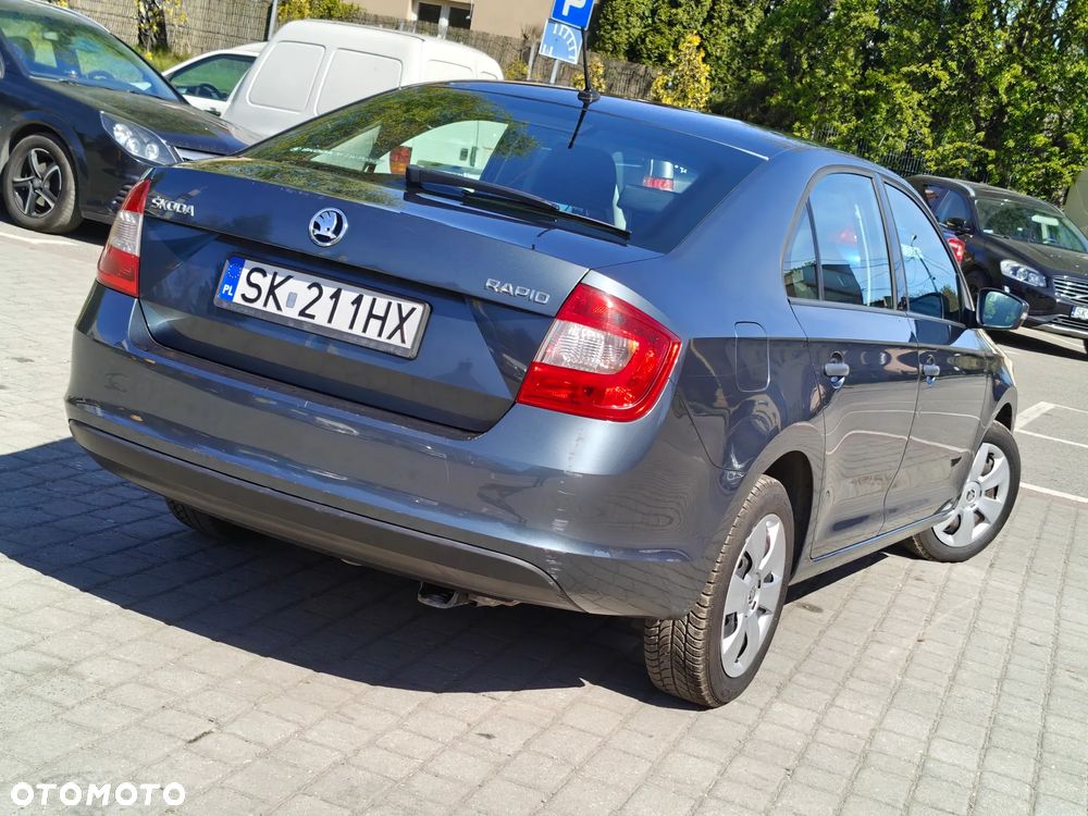 Skoda RAPID 1.2 TSI Ambition DSG - 2