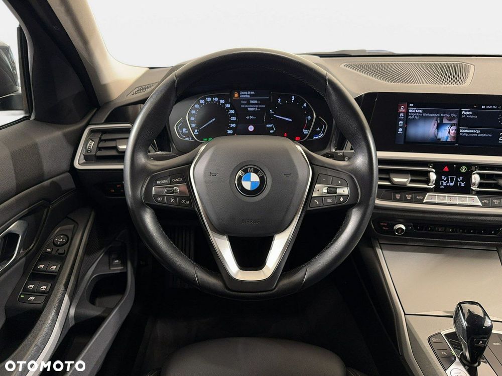 BMW Seria 3 - 19