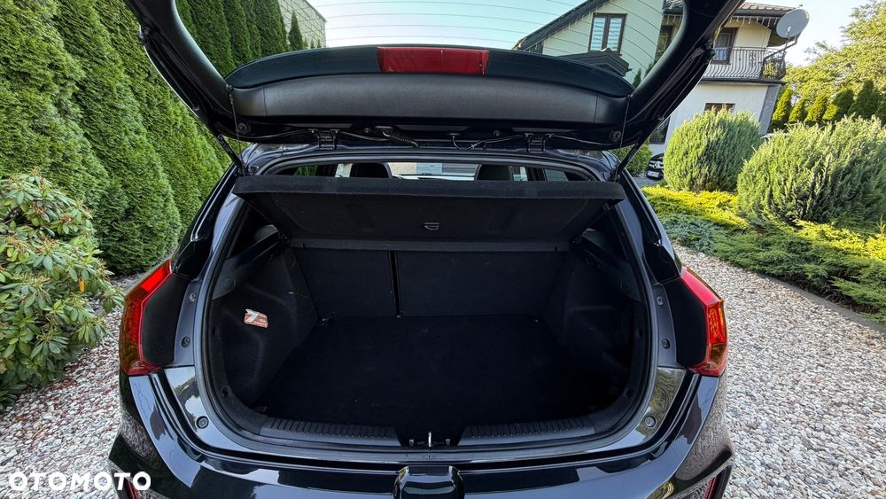 Kia Ceed 1.6 T-GDI GT-Track - 17