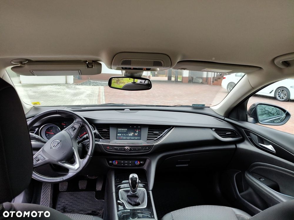 Opel Insignia - 19