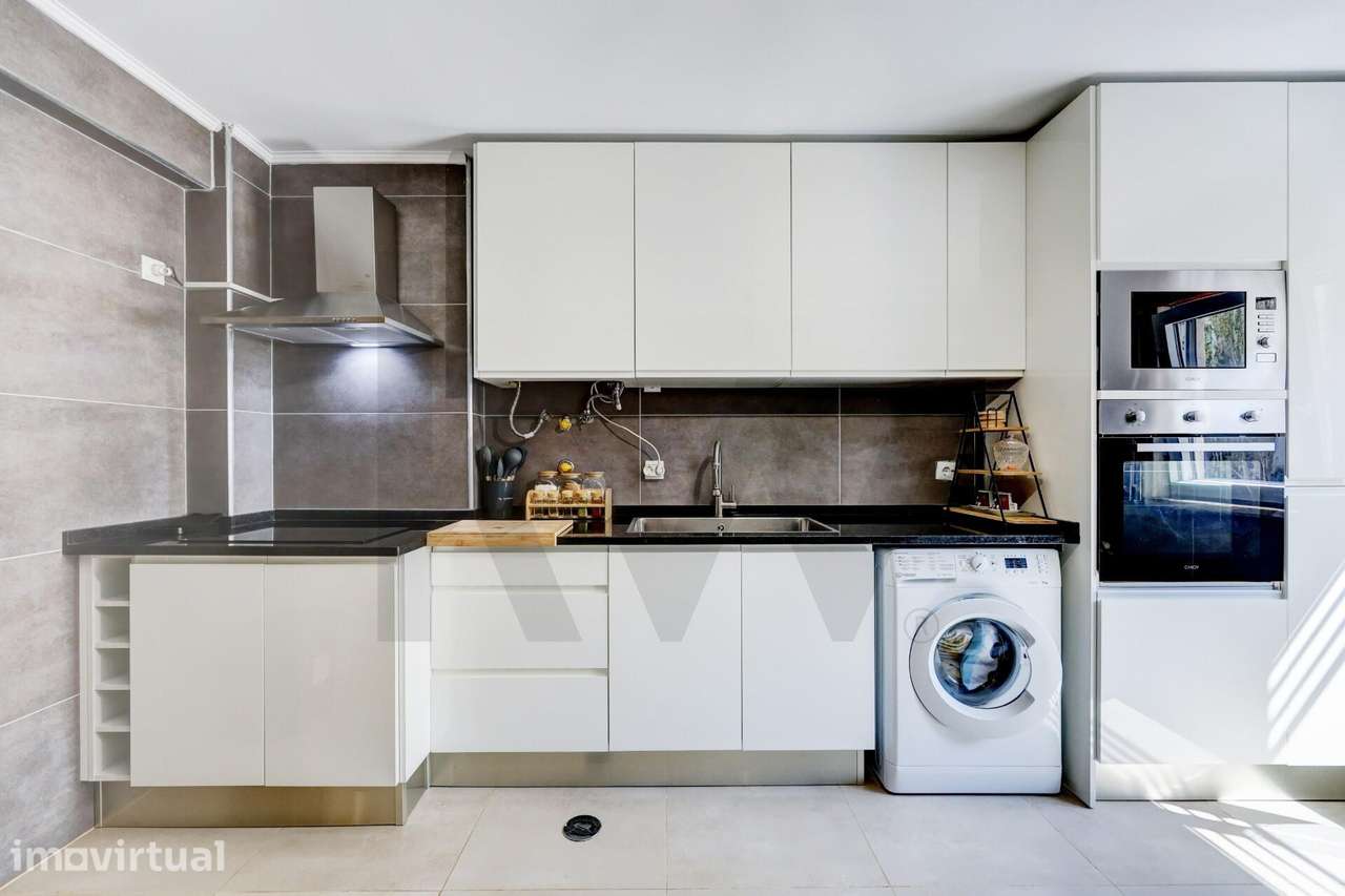 Apartamento T1+1 localizado em Monte Abraão, Sintra - Grande imagem: 4/28