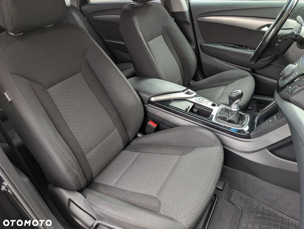 Hyundai i40 1.6 GDI Comfort + - 23