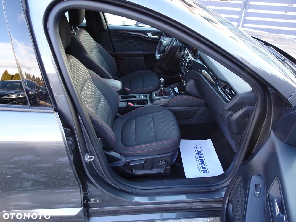 Ford Kuga 1.5 EcoBoost FWD ST-Line - 14