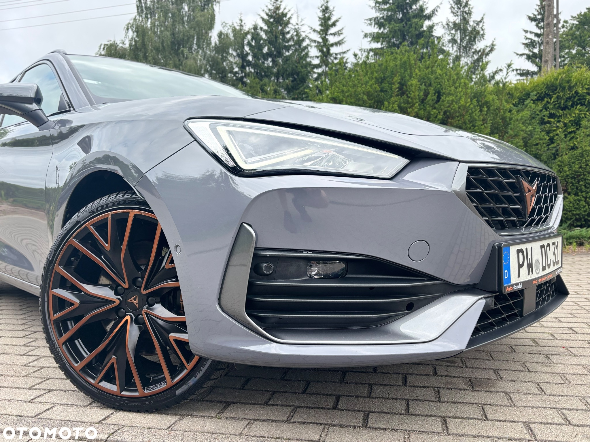 Cupra Leon Sportstourer 1.4 e-Hybrid (180 kW System) VZ - 26