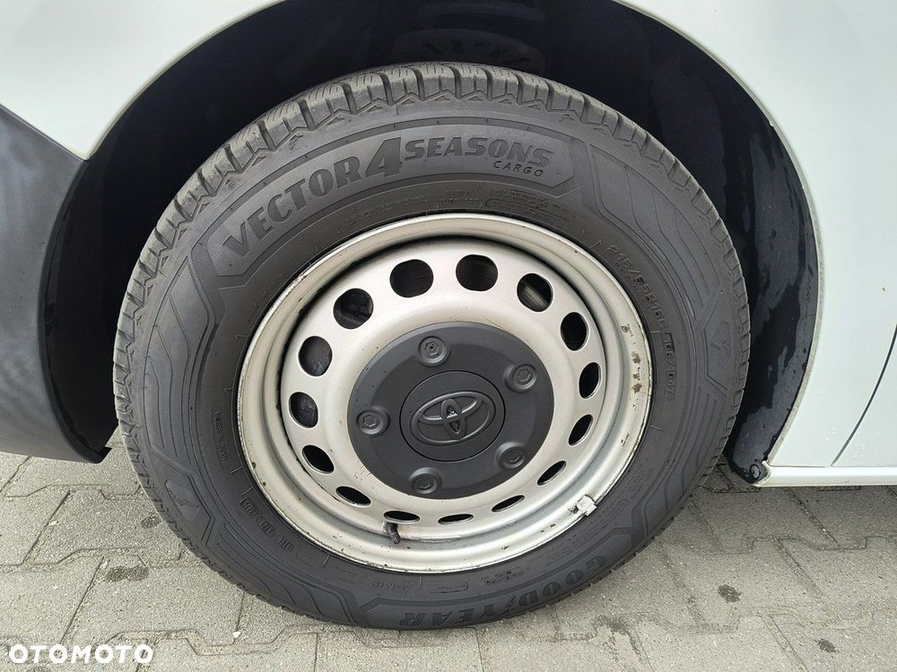 Toyota ProAce - 33