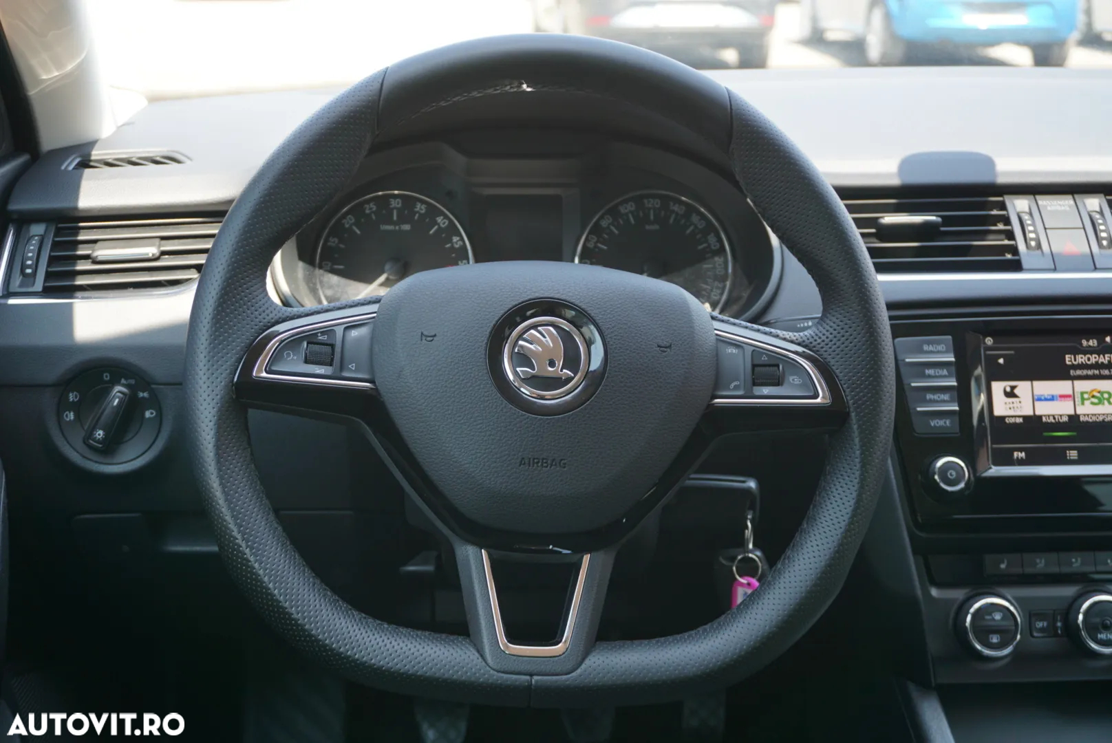 Skoda Octavia Combi 2.0 TDI Ambition - 11
