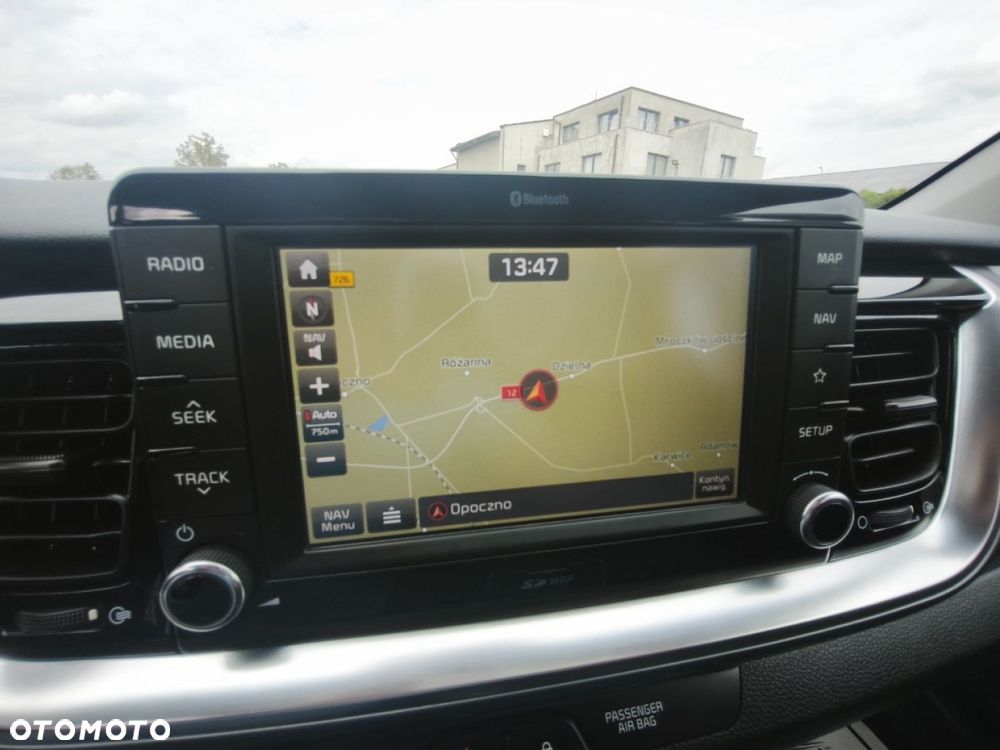 Kia Stonic - 10