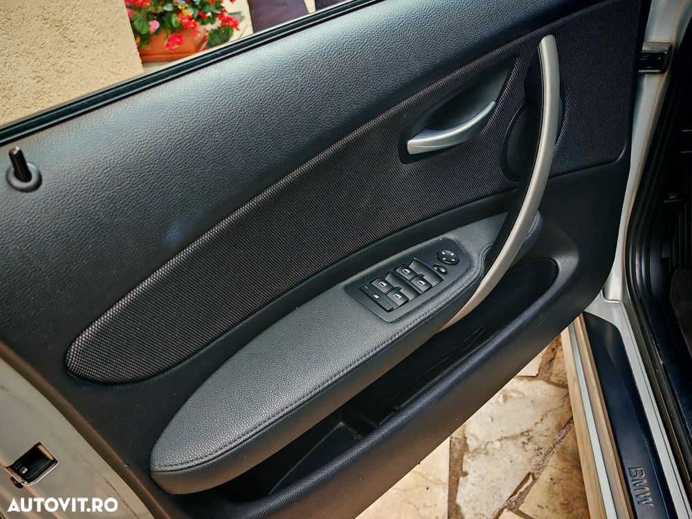 BMW Seria 1 116i - 16
