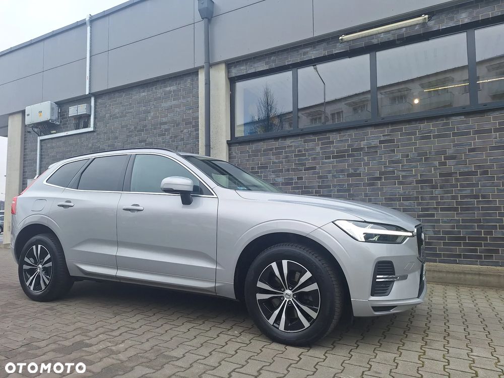 Volvo XC 60 B4 D Momentum Pro - 1