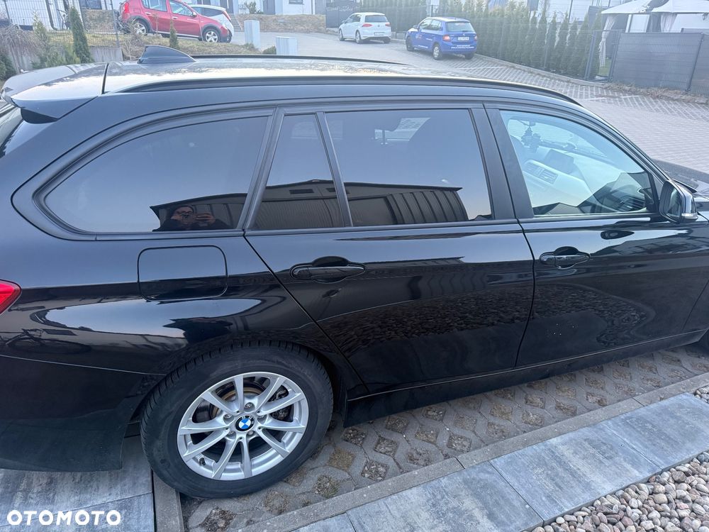 BMW 3 Series 2014 photo 2
