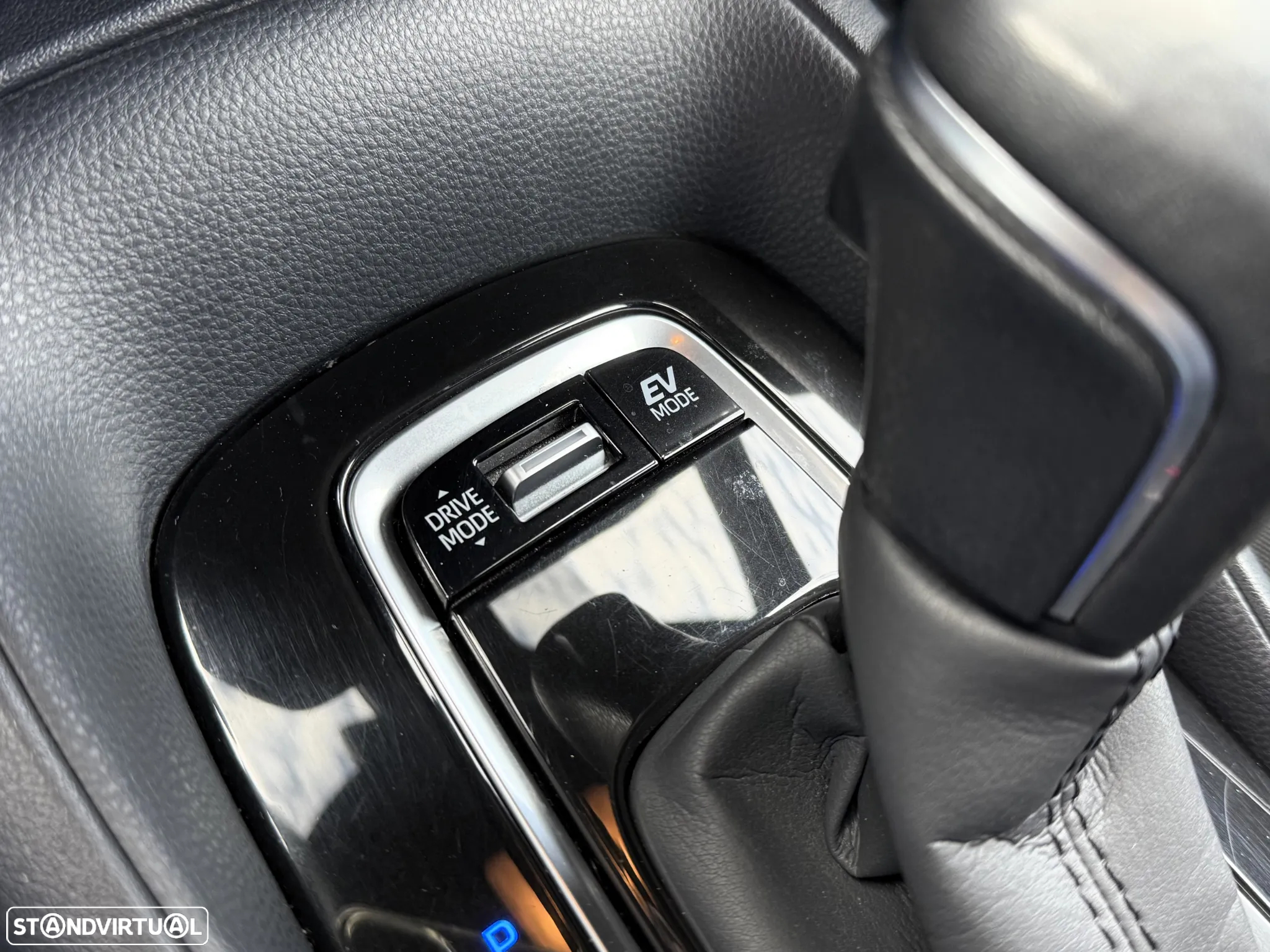 Toyota Corolla 1.8 Hybrid Comfort+P.Sport - 45