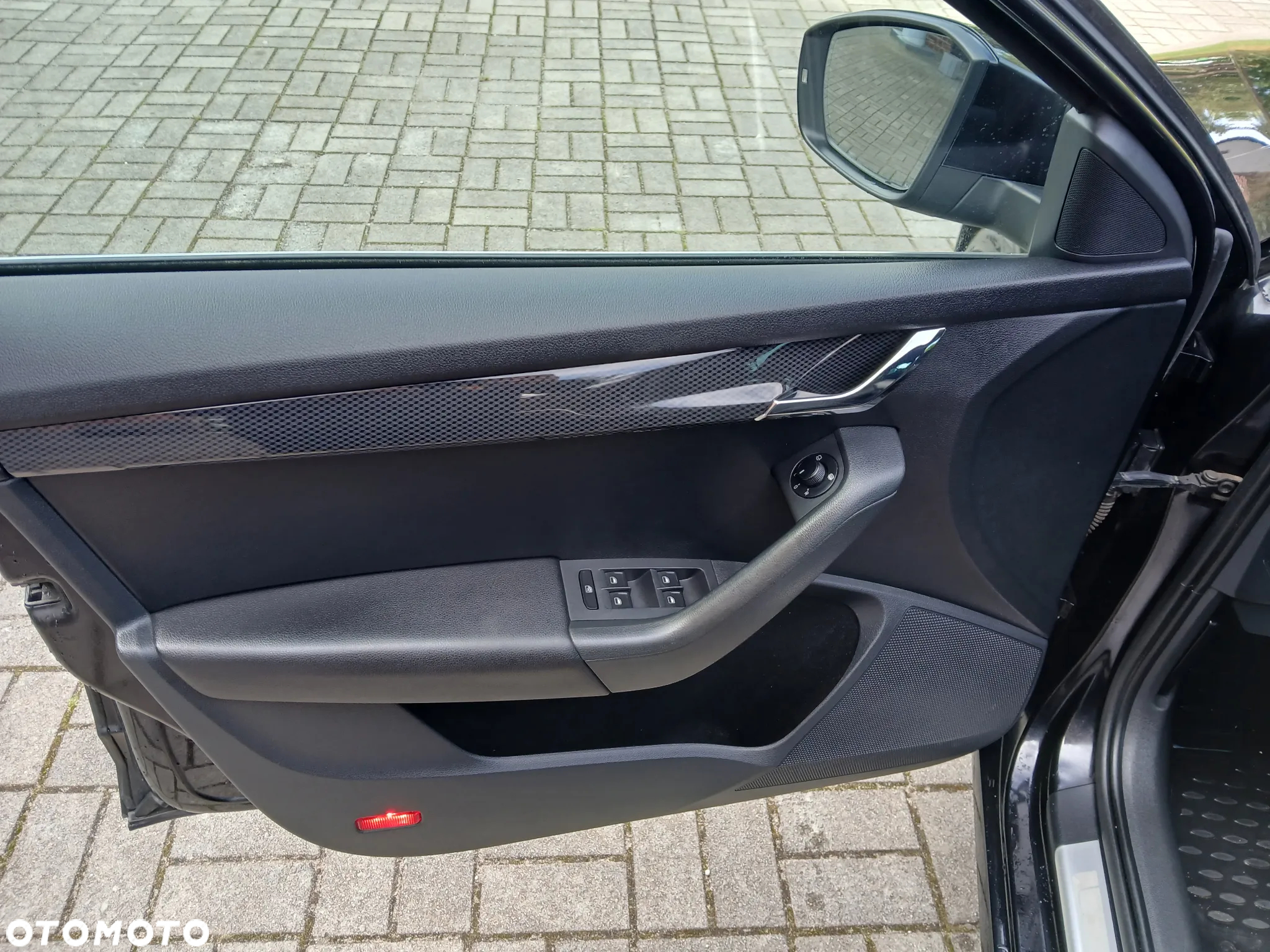Skoda Octavia 2.0 TDI RS - 26
