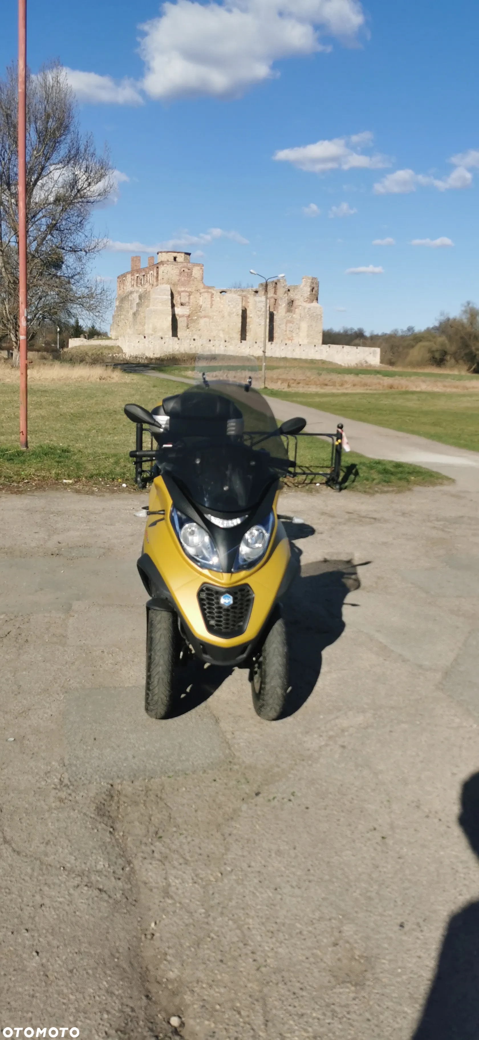 Piaggio MP-3 - 9