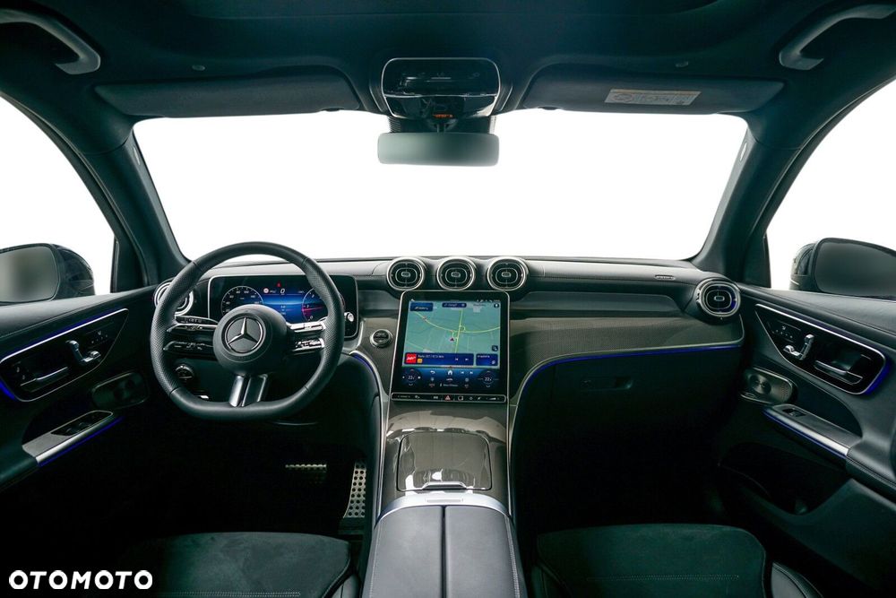 Mercedes-Benz GLC - 7