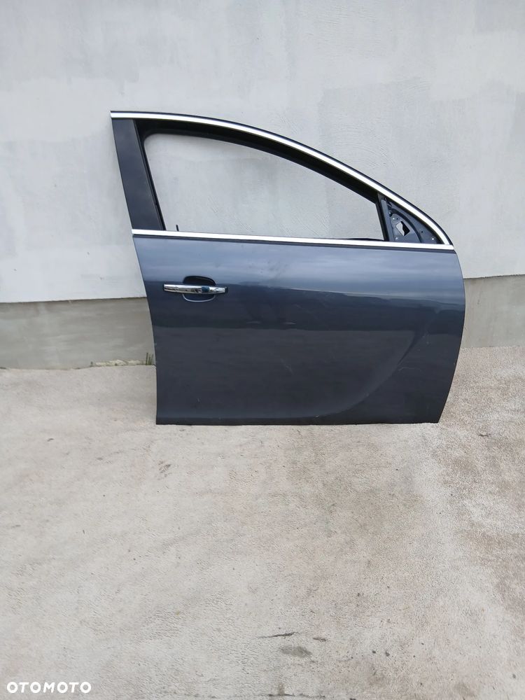 DRZWI PRZEDNIE PRAWE OPEL INSIGNIA A KOMPLETNE