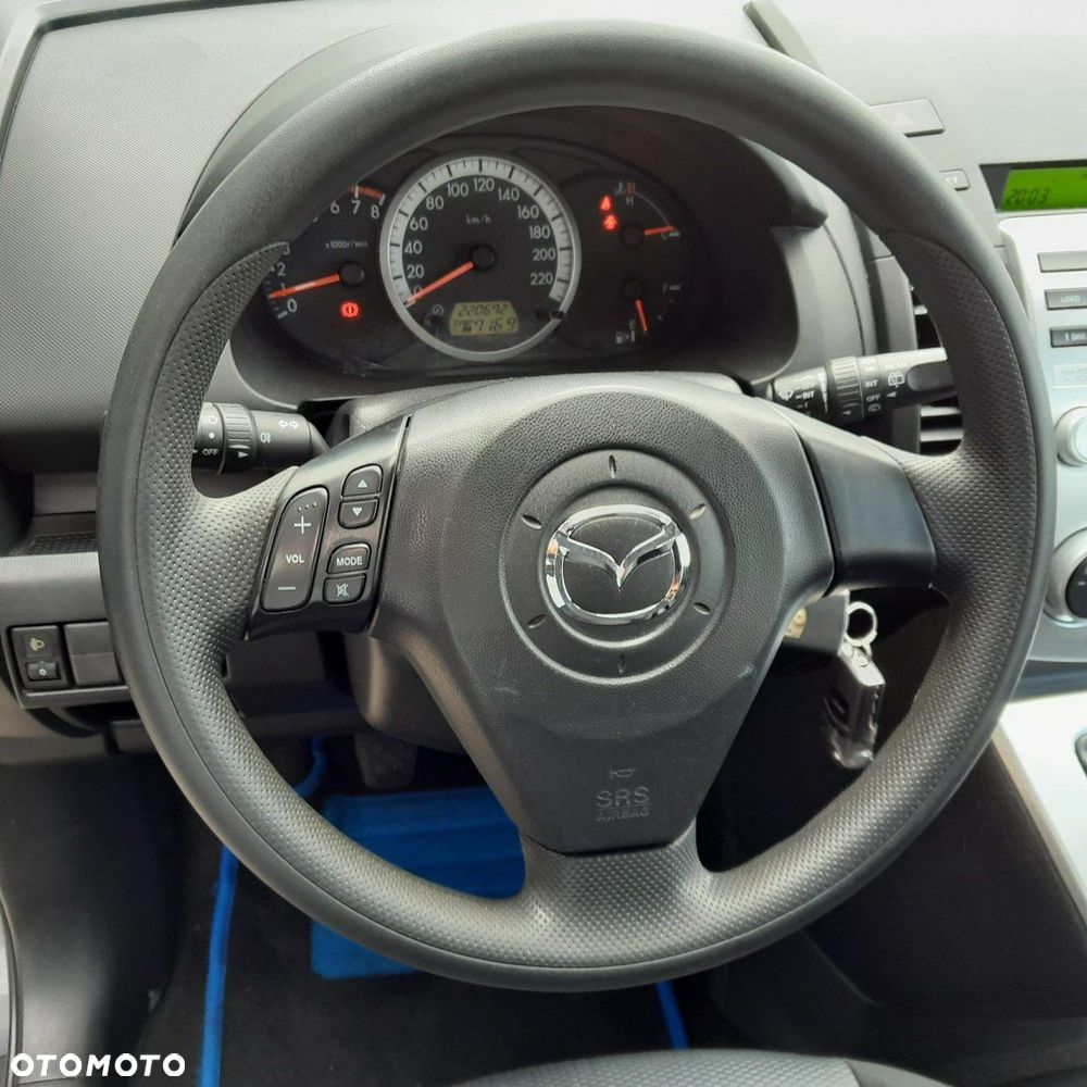 Mazda 5 - 11