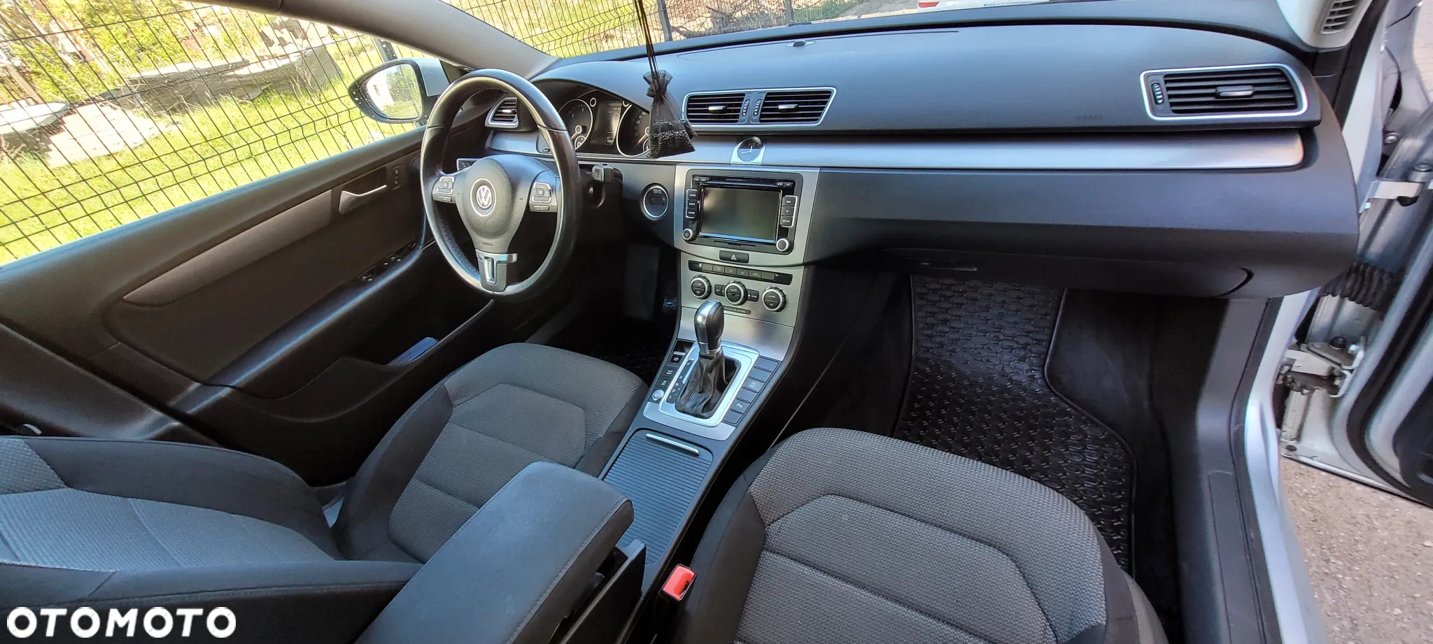 Volkswagen Passat 2.0 TDI Comfortline DSG - 10