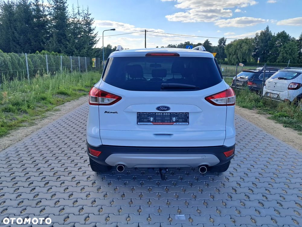 Ford Kuga 2.0 TDCi 2x4 Titanium - 7